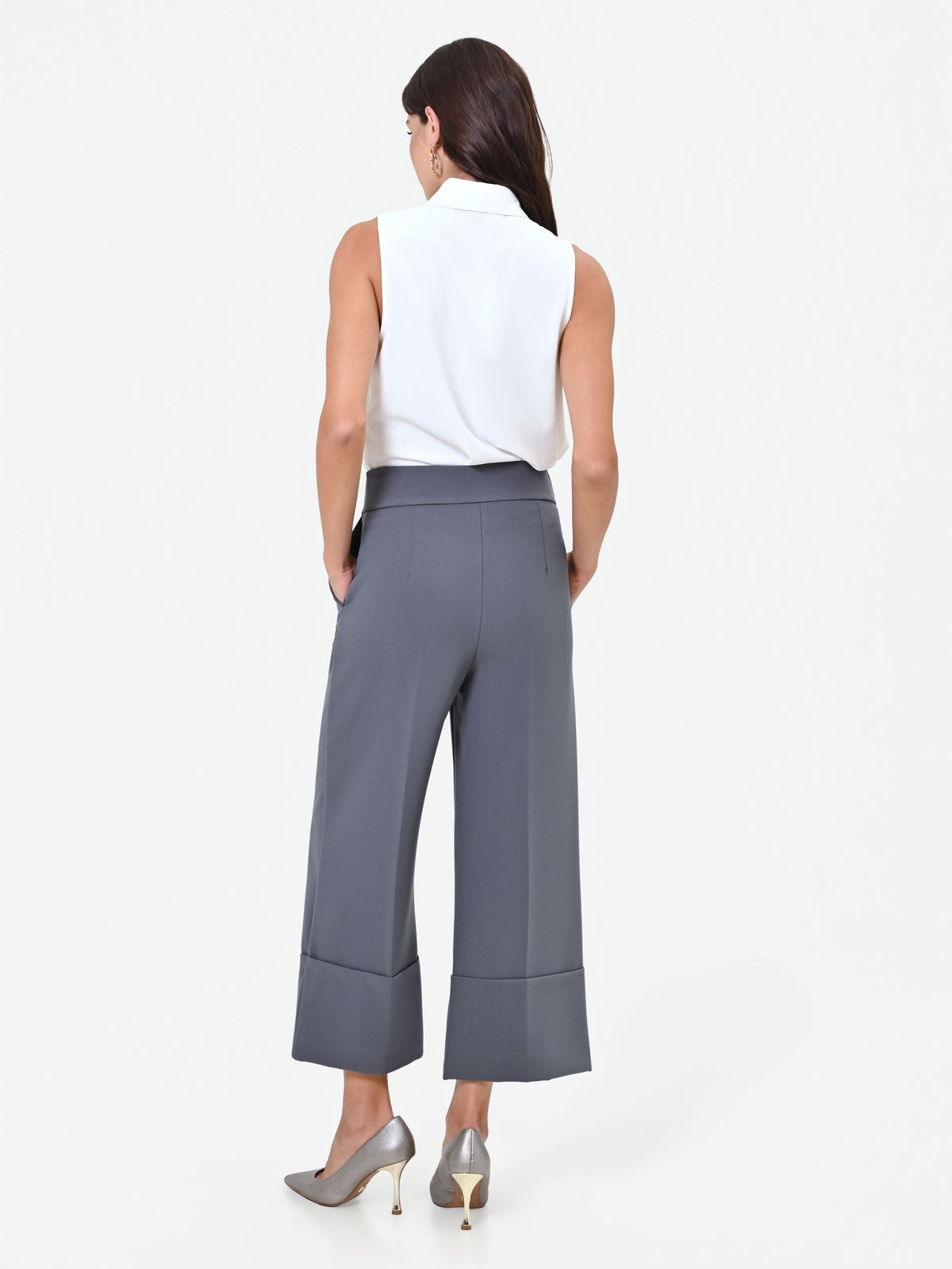 Pantalone culotte grigio con risvolto alto
