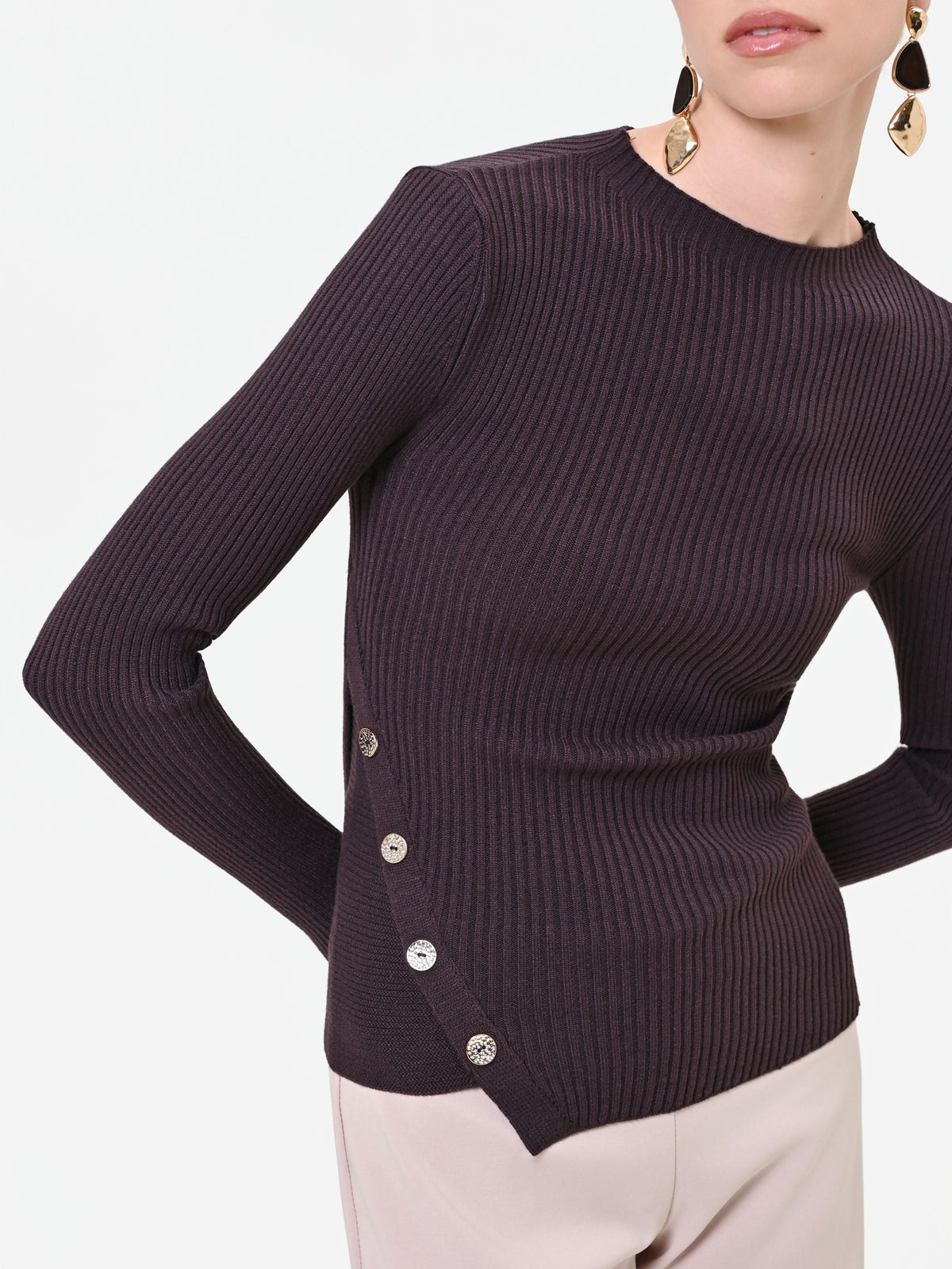 Maglia a coste con fondo asimmetrico marrone misto viscosa