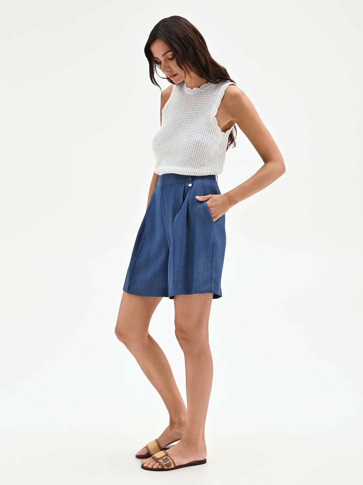 Bermuda in chambray con pinces