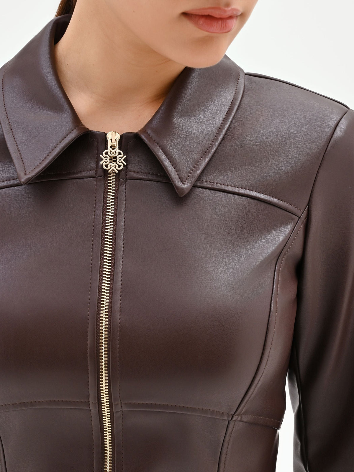 Giacca similpelle marrone con colletto