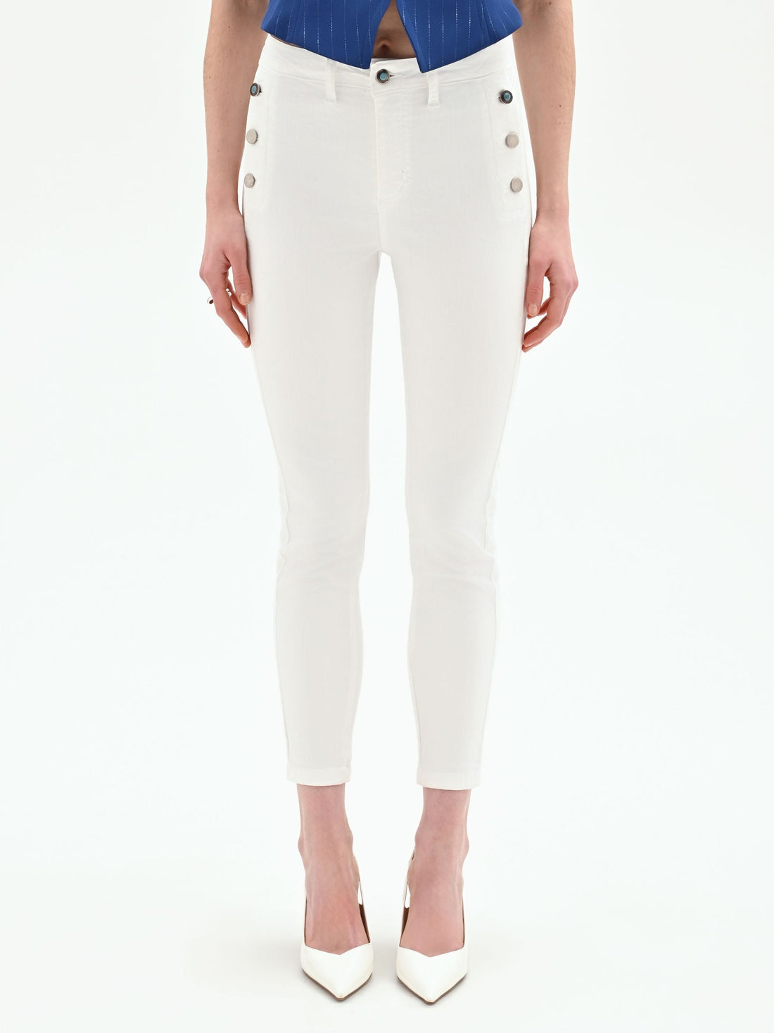 Jeans bianchi skinny con bottoni laterali