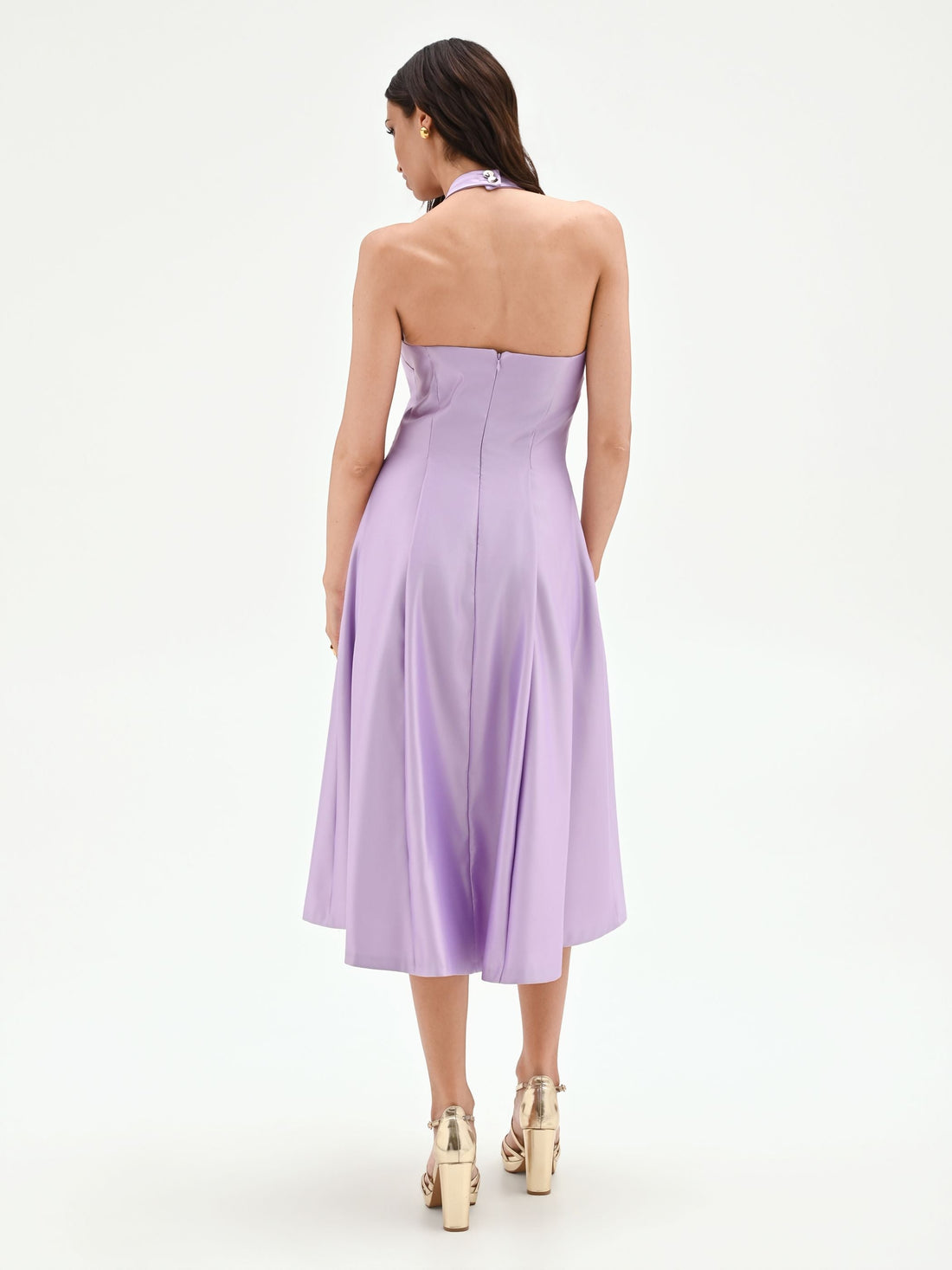 Abito midi in raso lilla viola con scollo incrociato