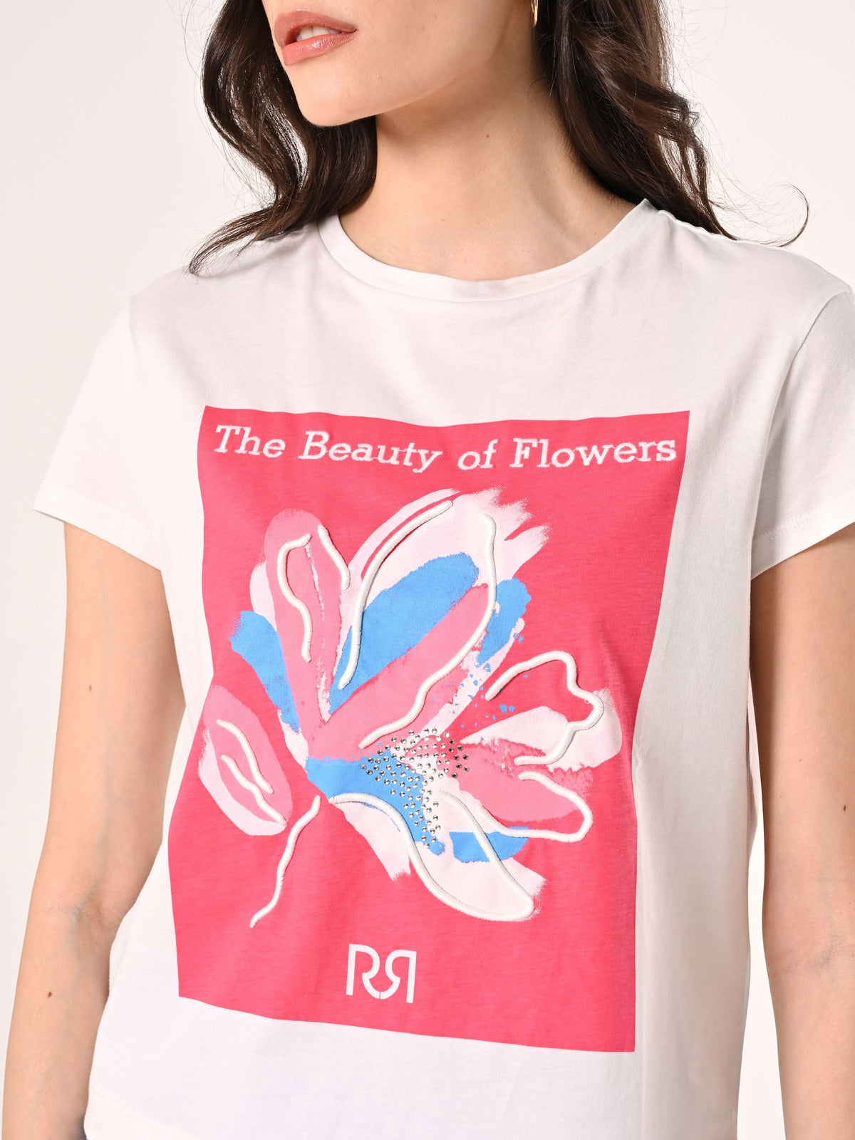 T-Shirt Stampata con Ricamo in Rilievo