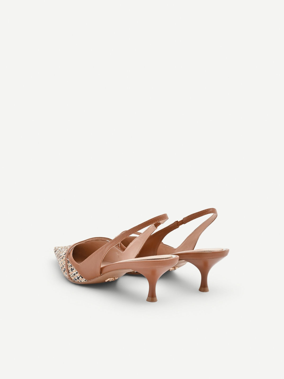 Slingback marrone cuoio con intreccio e paillettes