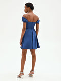 Abito corto blu brillante con scollo a cuore