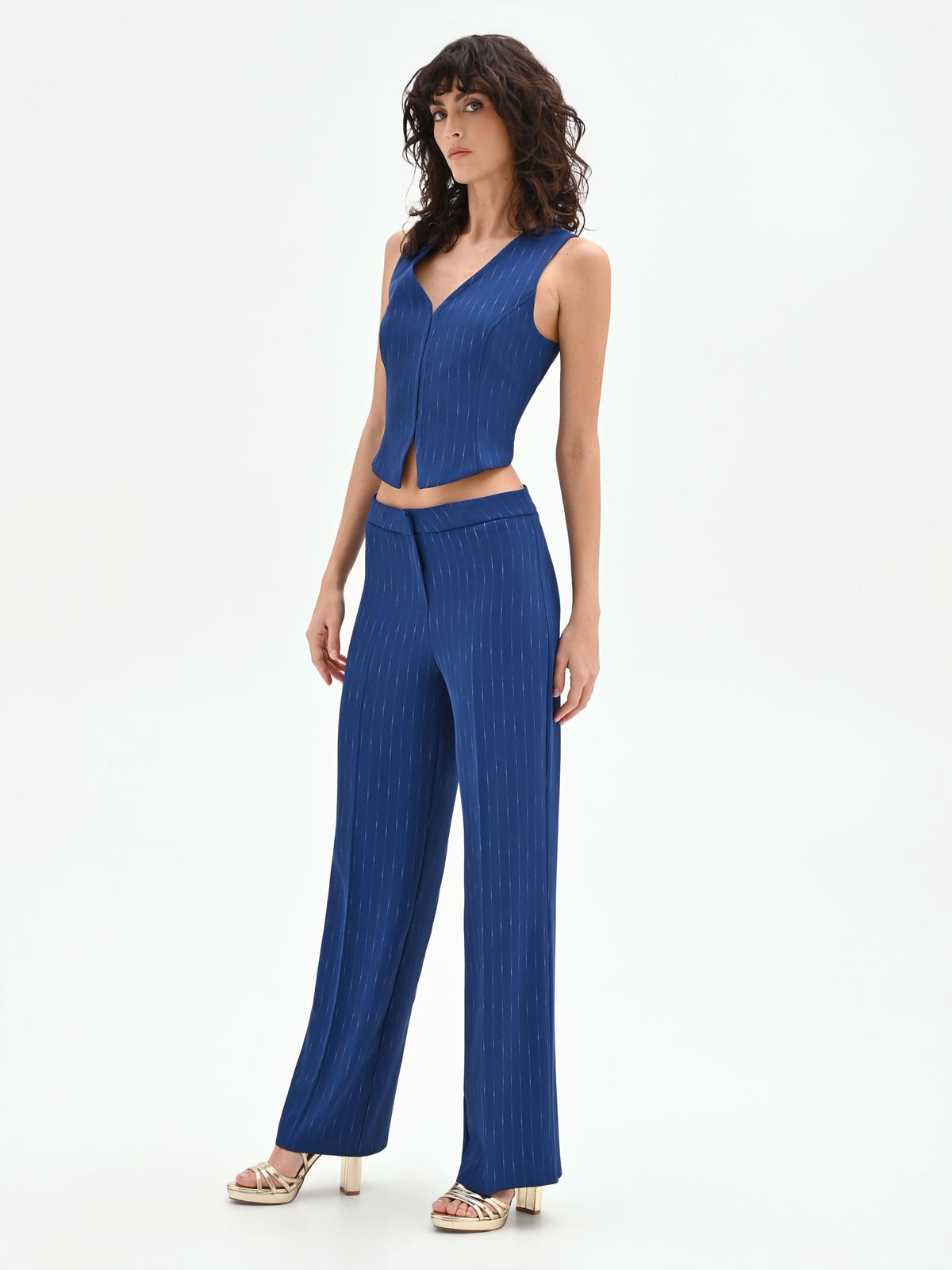 Pantalone gessato gamba ampia blu brillante a vita bassa