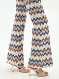 Pantalone azzurro con motivo chevron