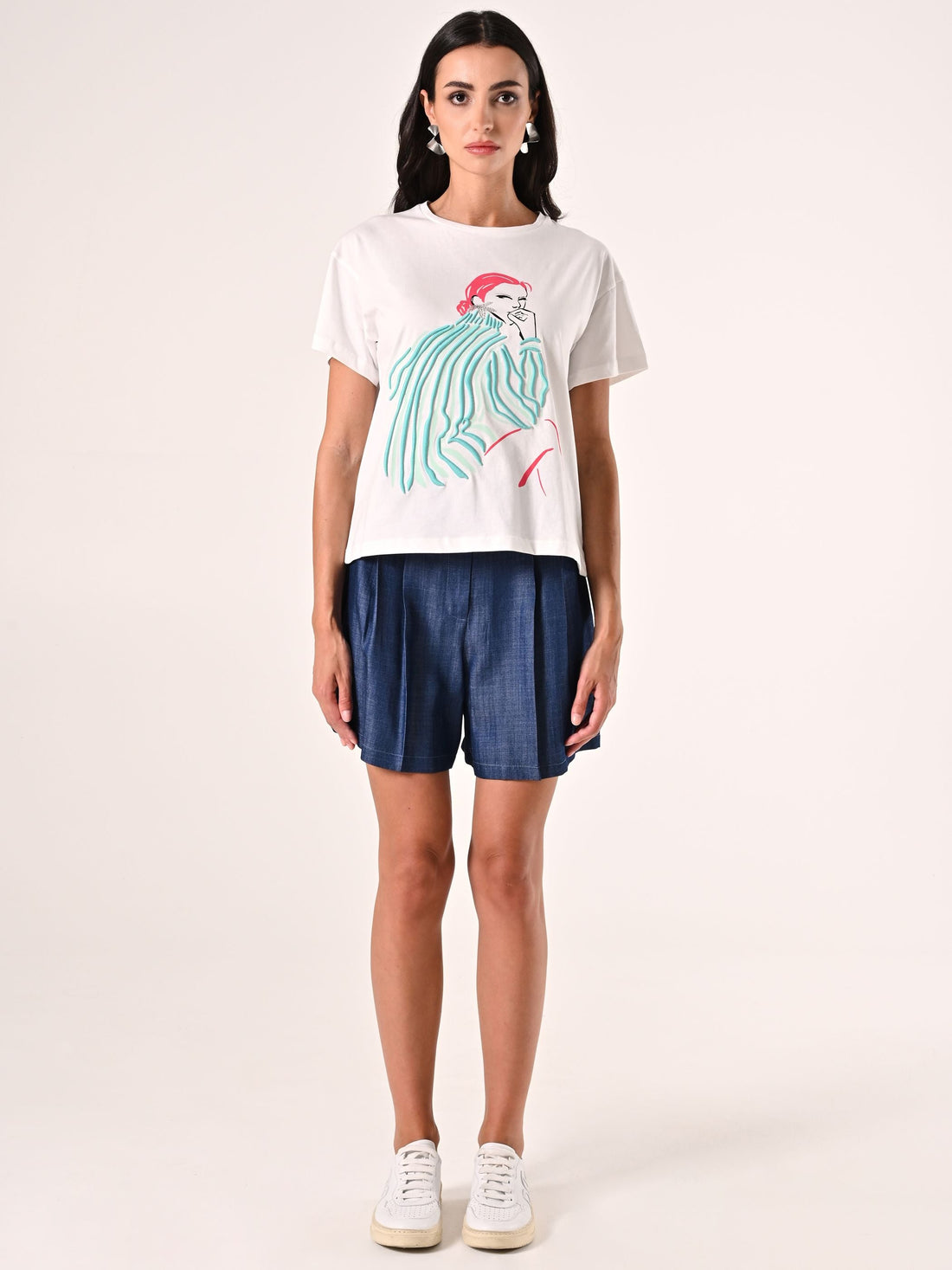T-Shirt Ricamo in Rilievo