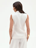 Gilet bianco con cintura e fibbia laterale