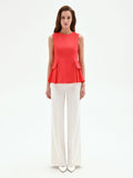 Top rosso in cotone con baschina