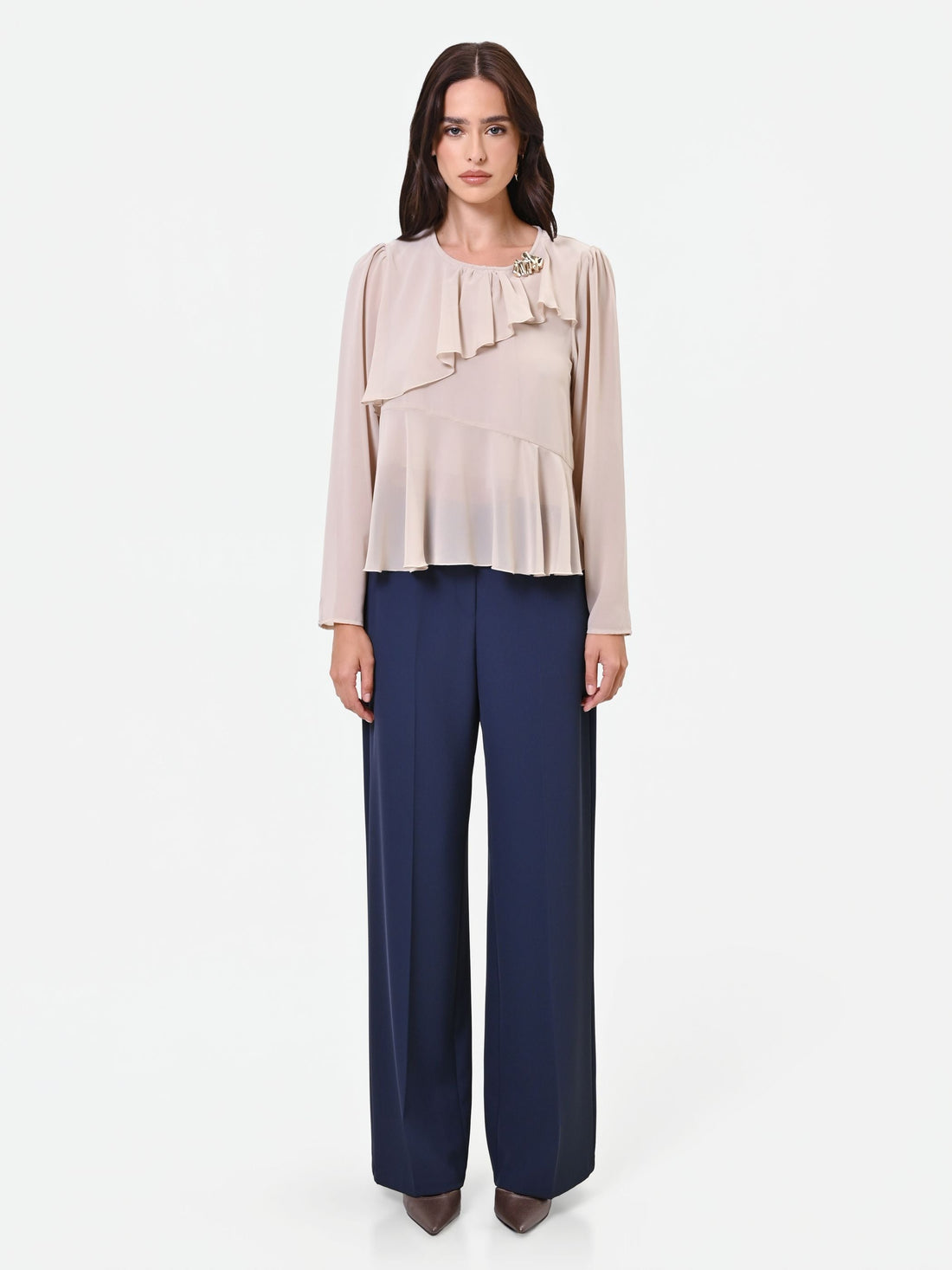 Blusa tortora beige con rouche asimmetrica