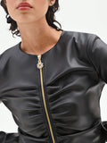 Giacca similpelle nera con zip e arricciature