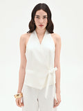Gilet bianco con chiusura a fiocco laterale
