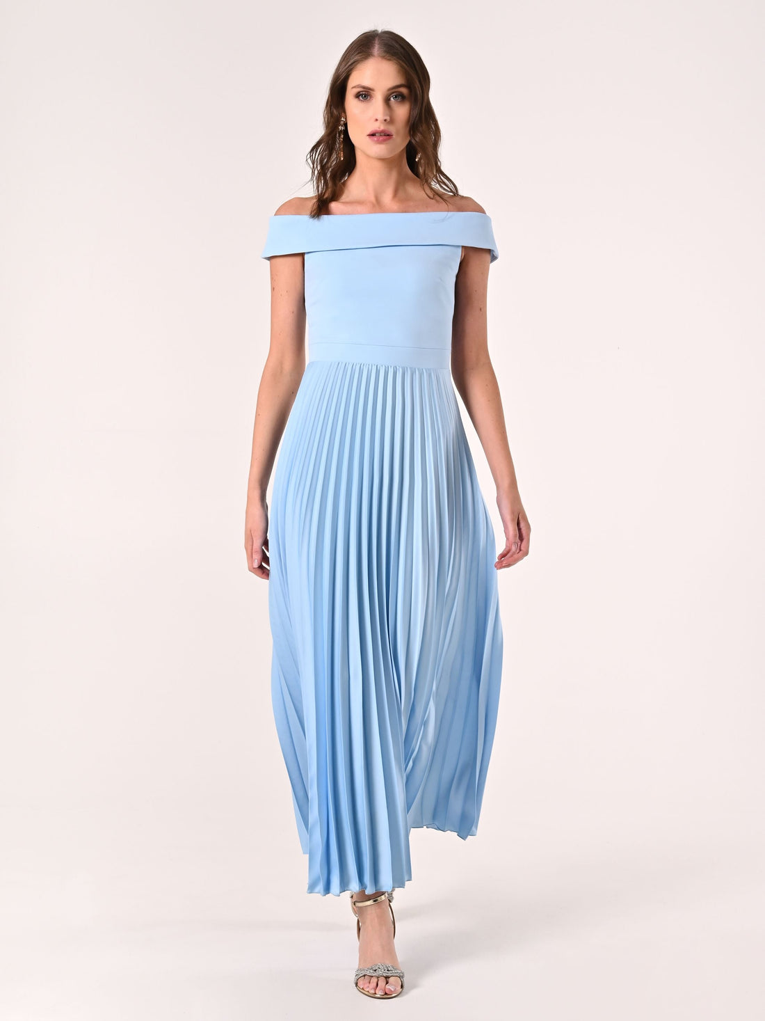 Abito Off-the-Shoulders Azzurro con Gonna Plissé