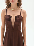 Abito lungo cioccolato con inserto in tulle