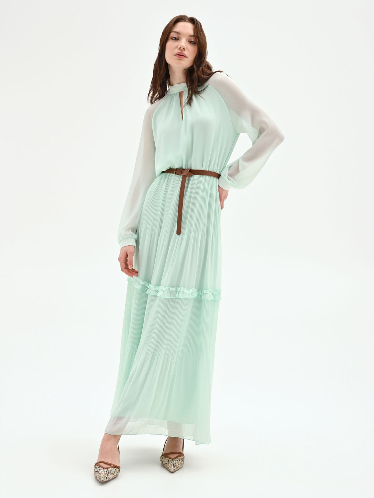 Abito lungo verde menta in georgette plissé
