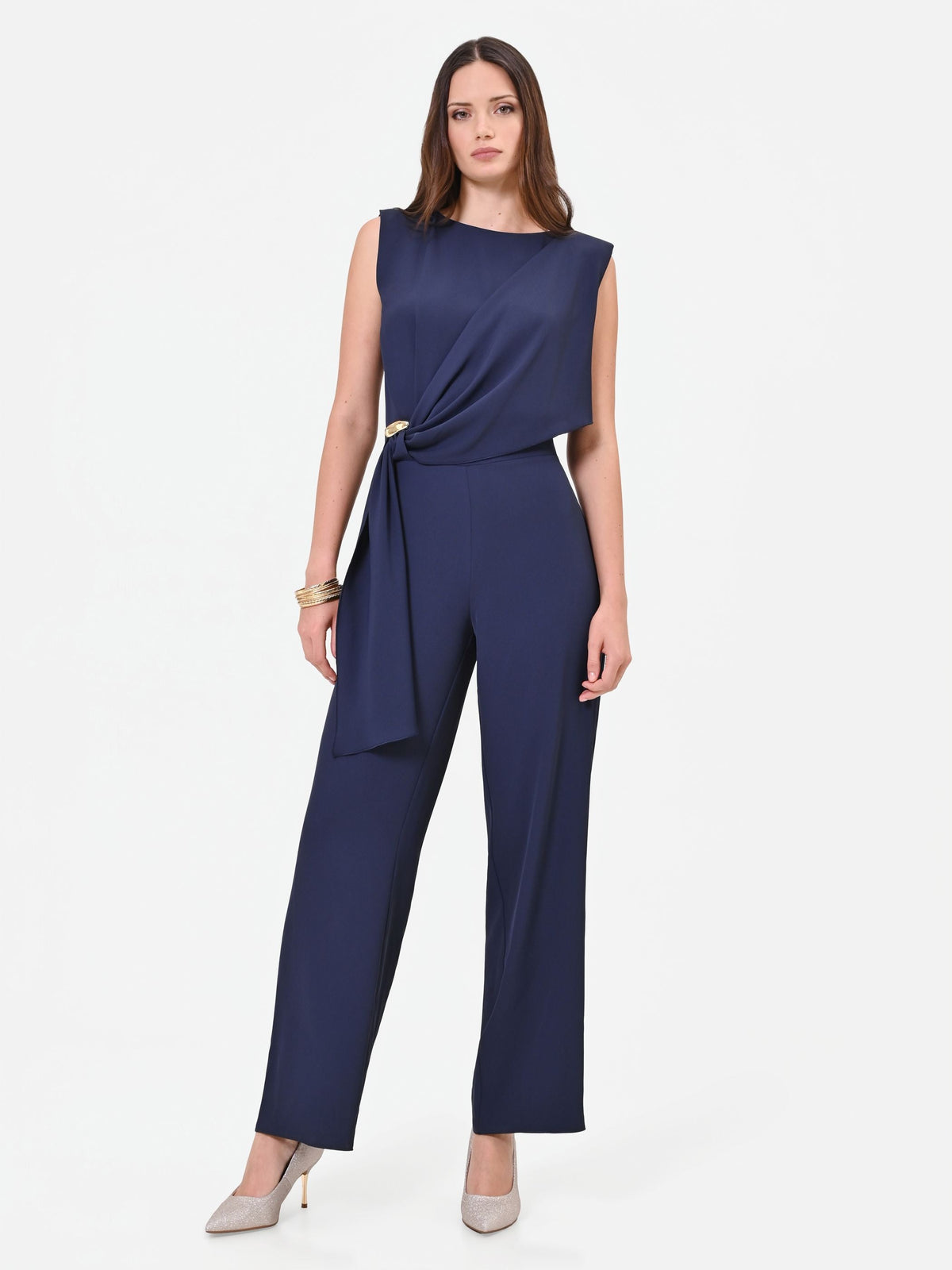 Tuta blu navy con pantalone palazzo e drappeggio
