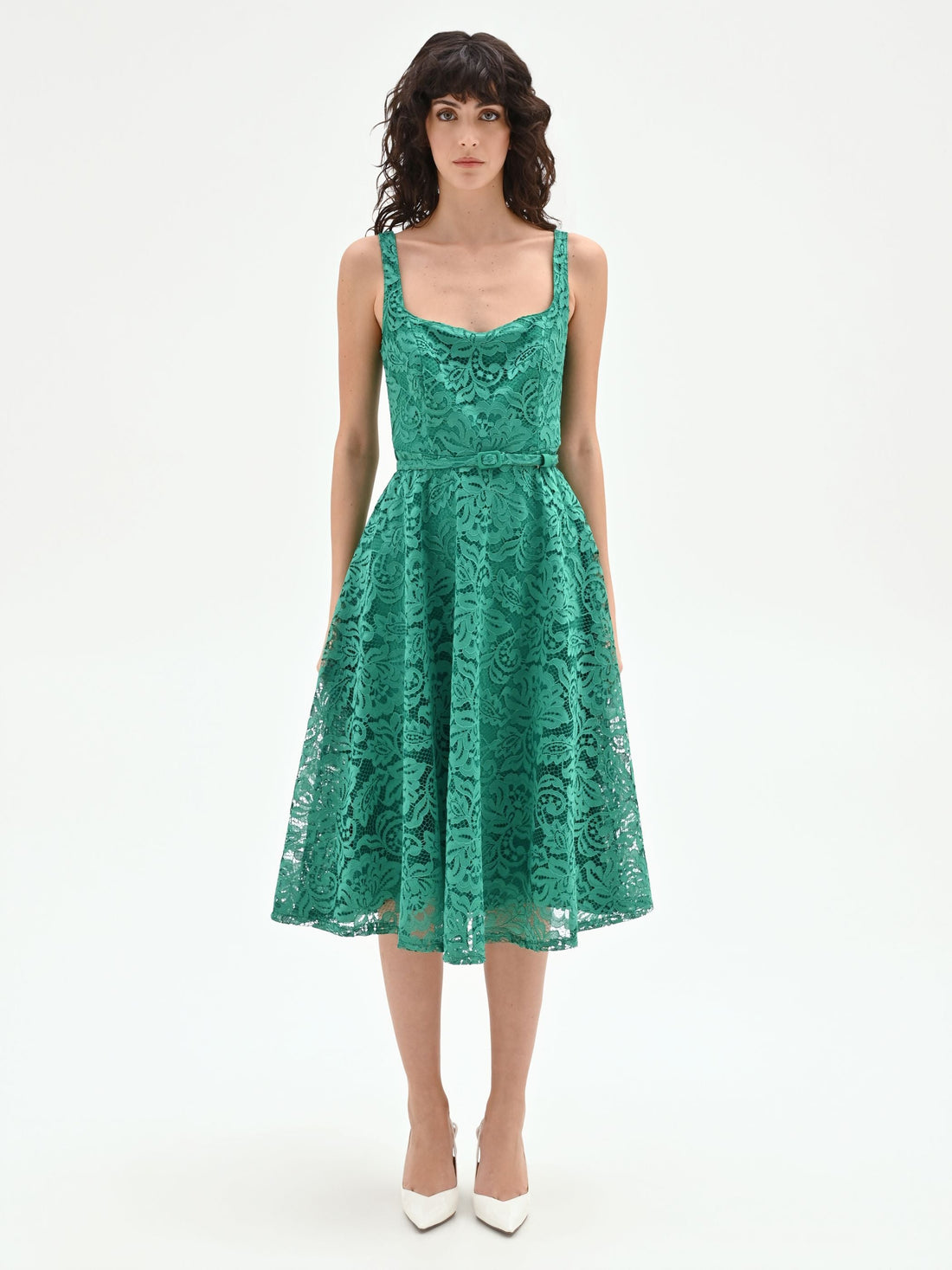 Abito midi verde prato in pizzo macramé
