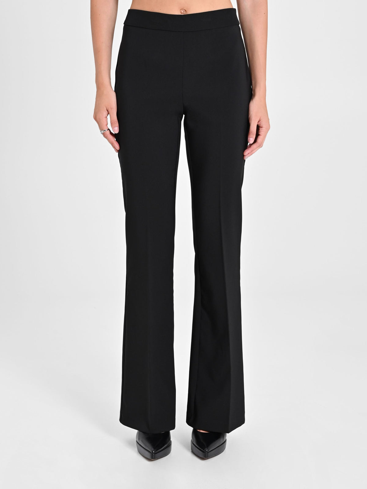 Pantaloni Mid Flared in Tessuto Tecnico
