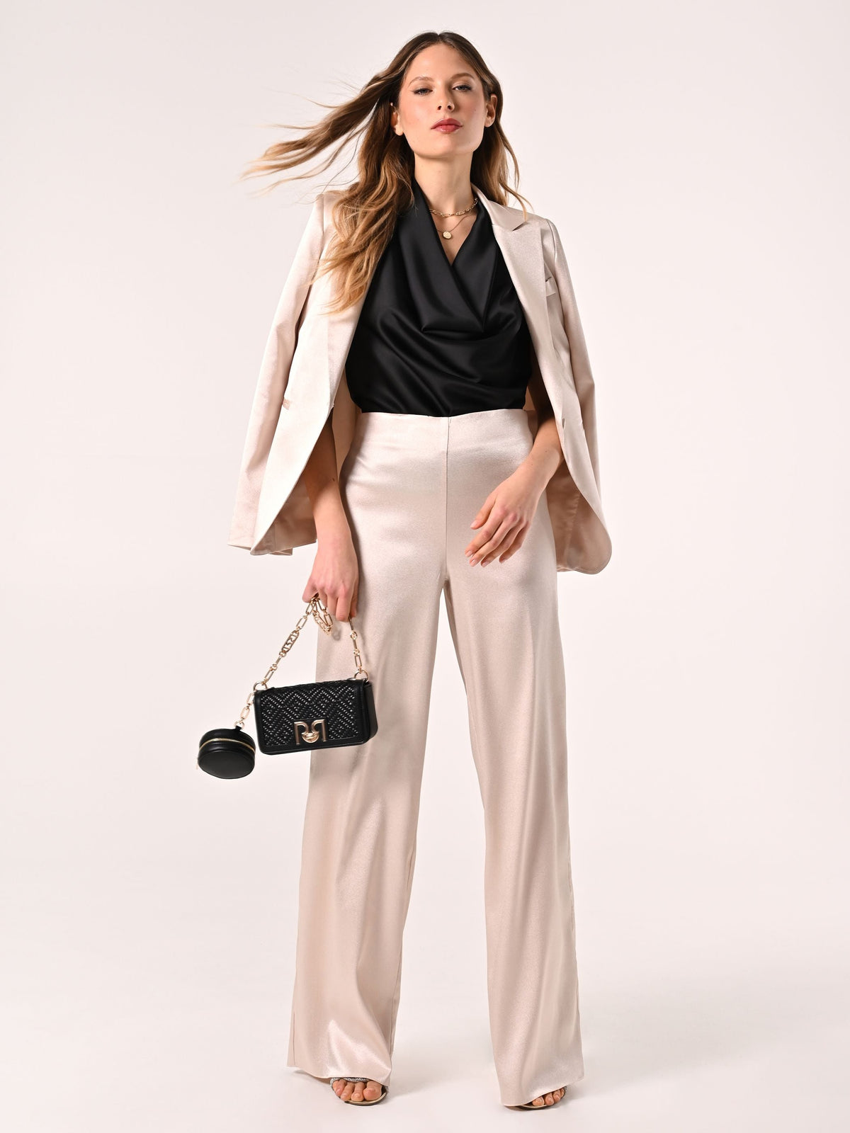 Pantaloni in Raso Strutturato Beige