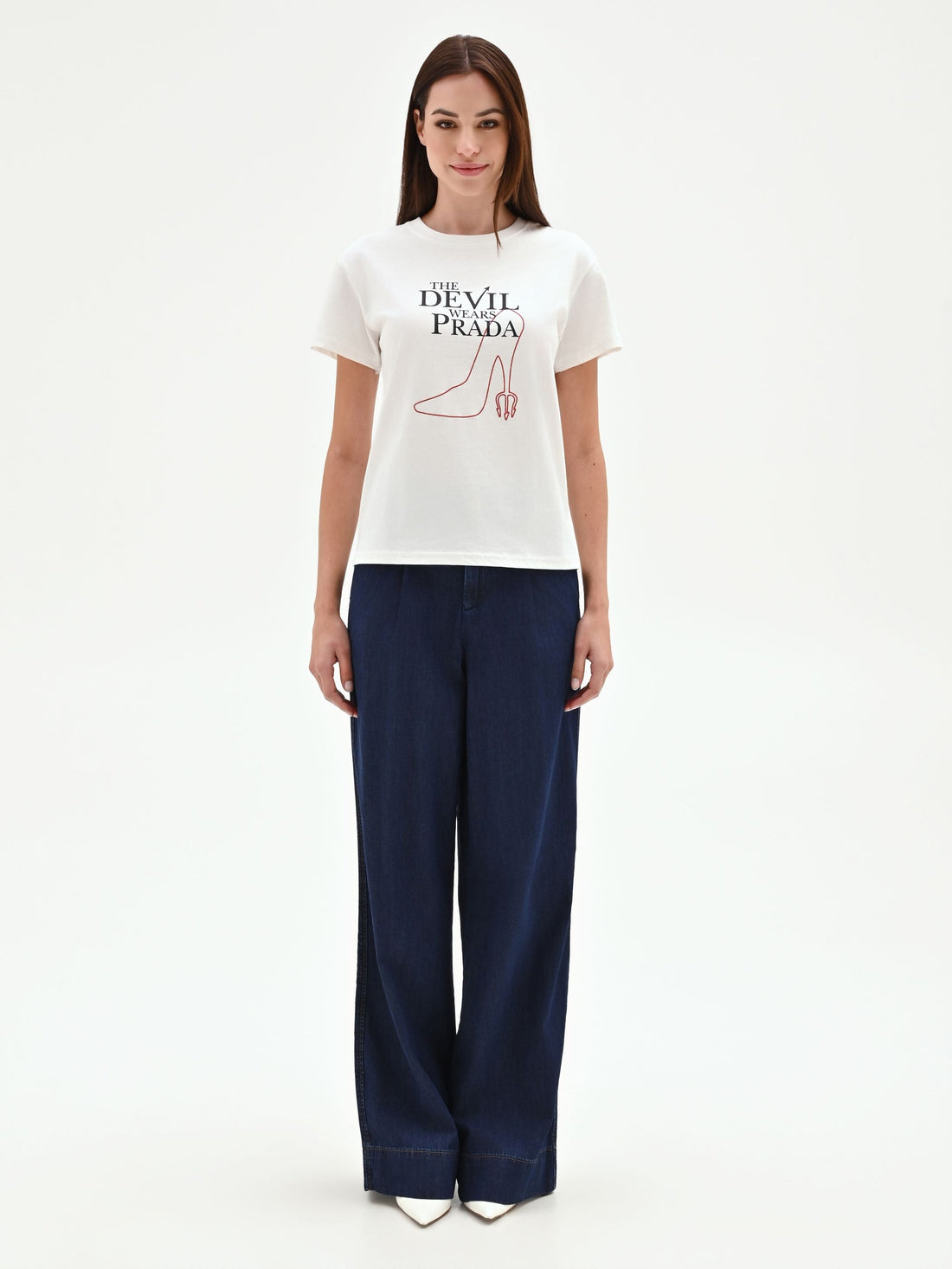T-shirt bianca con stampa 'The Devil Wears Prada' in cotone