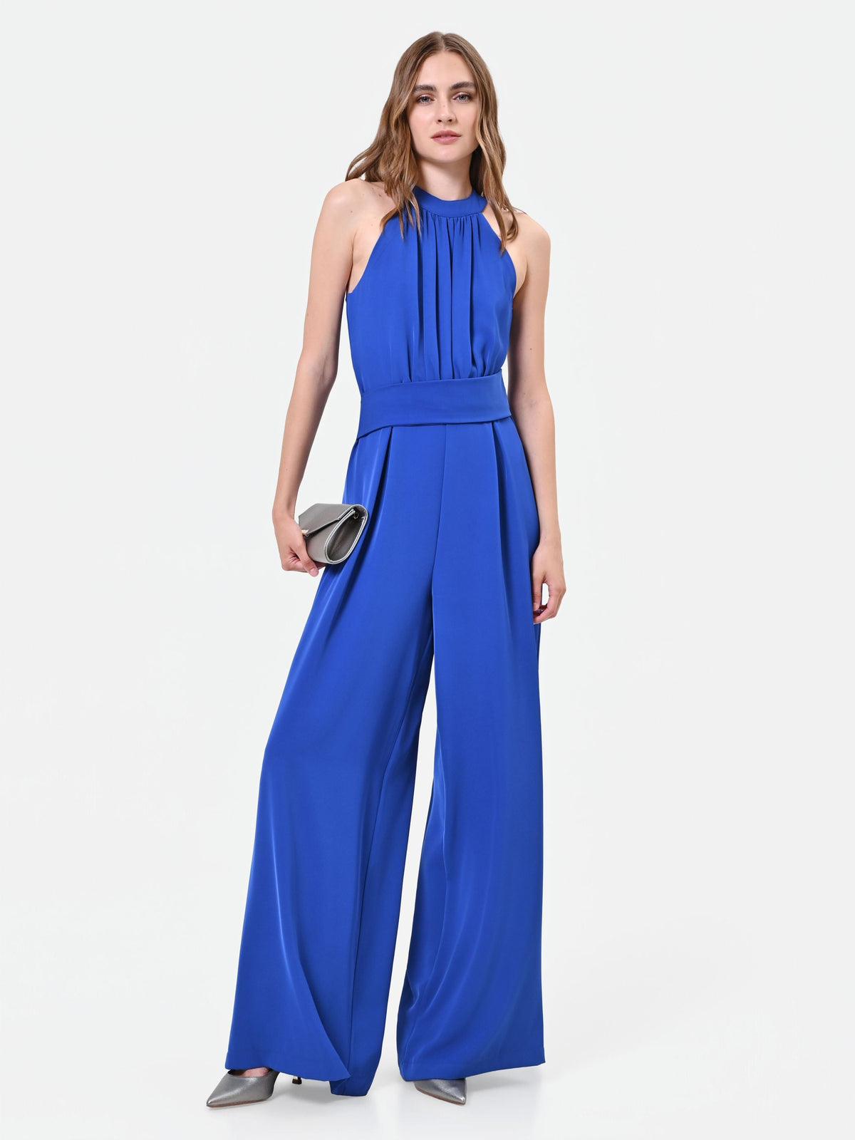 Tuta blu cina con scollo all'americana