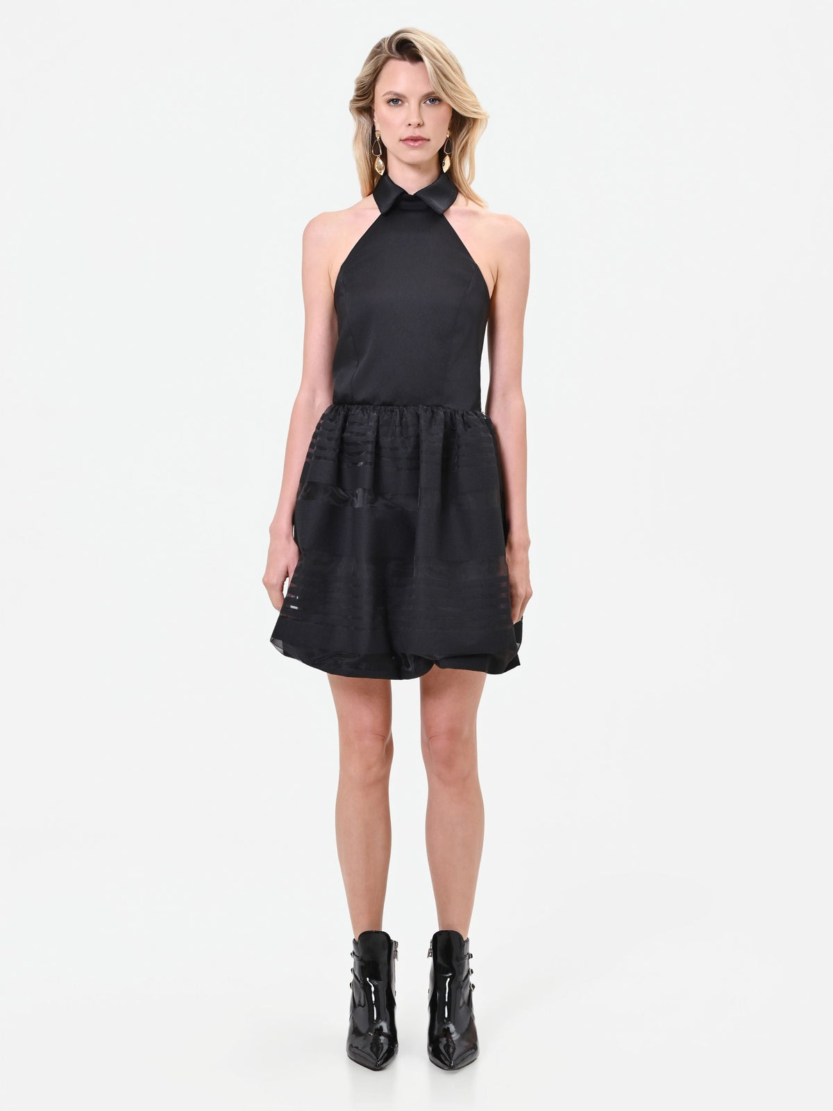 Abito corto nero in organza e tulle