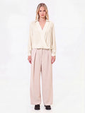 Blusa bianca con incrocio in raso