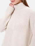 Abito in maglia panna con texture a costine