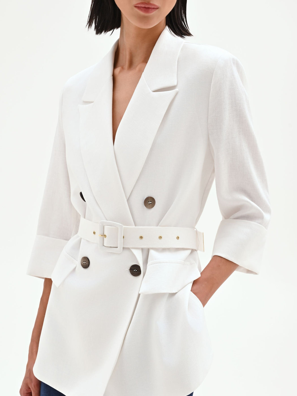 Blazer doppiopetto panna in lino con cintura