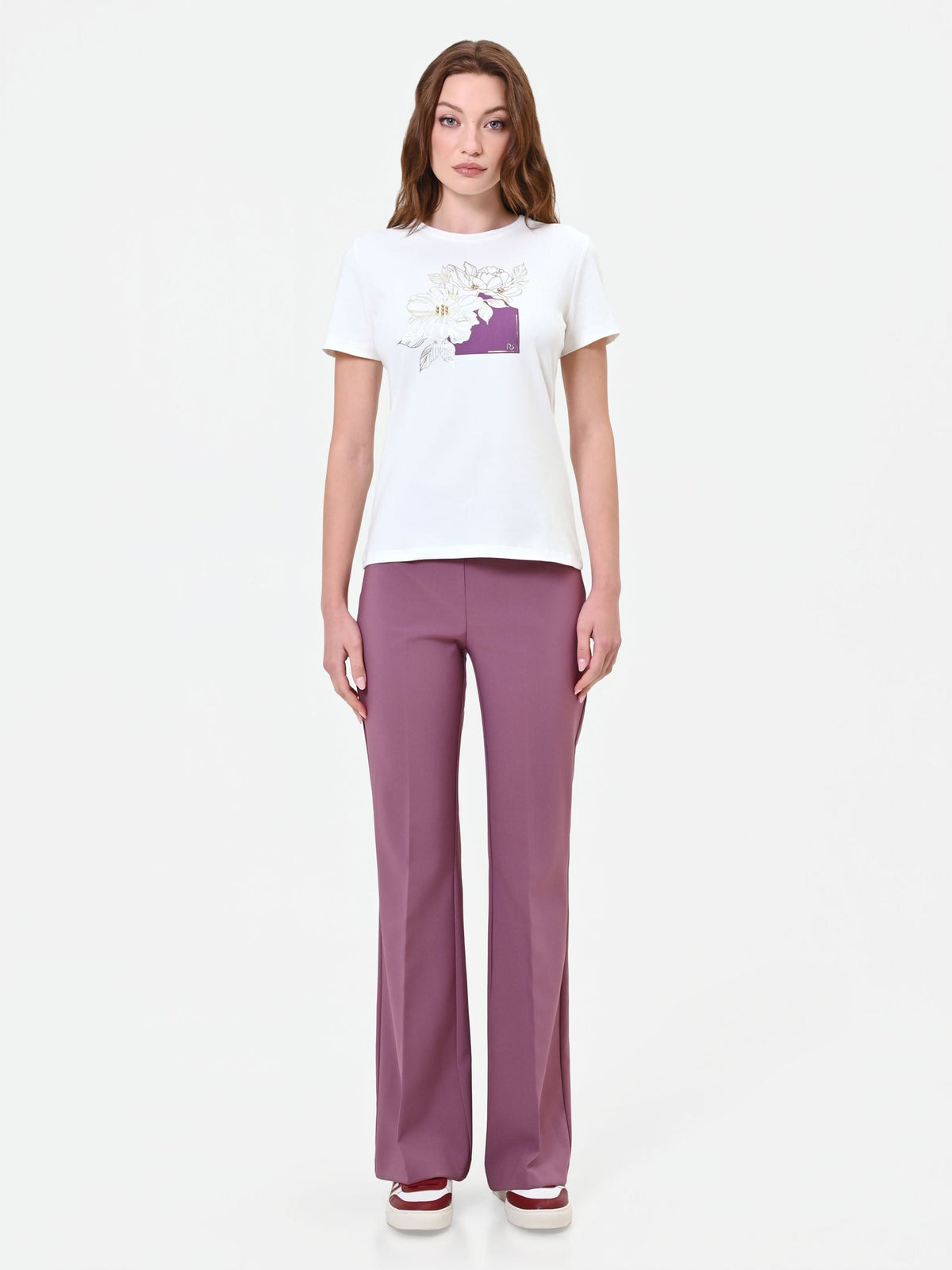 T-shirt panna con stampa artistica