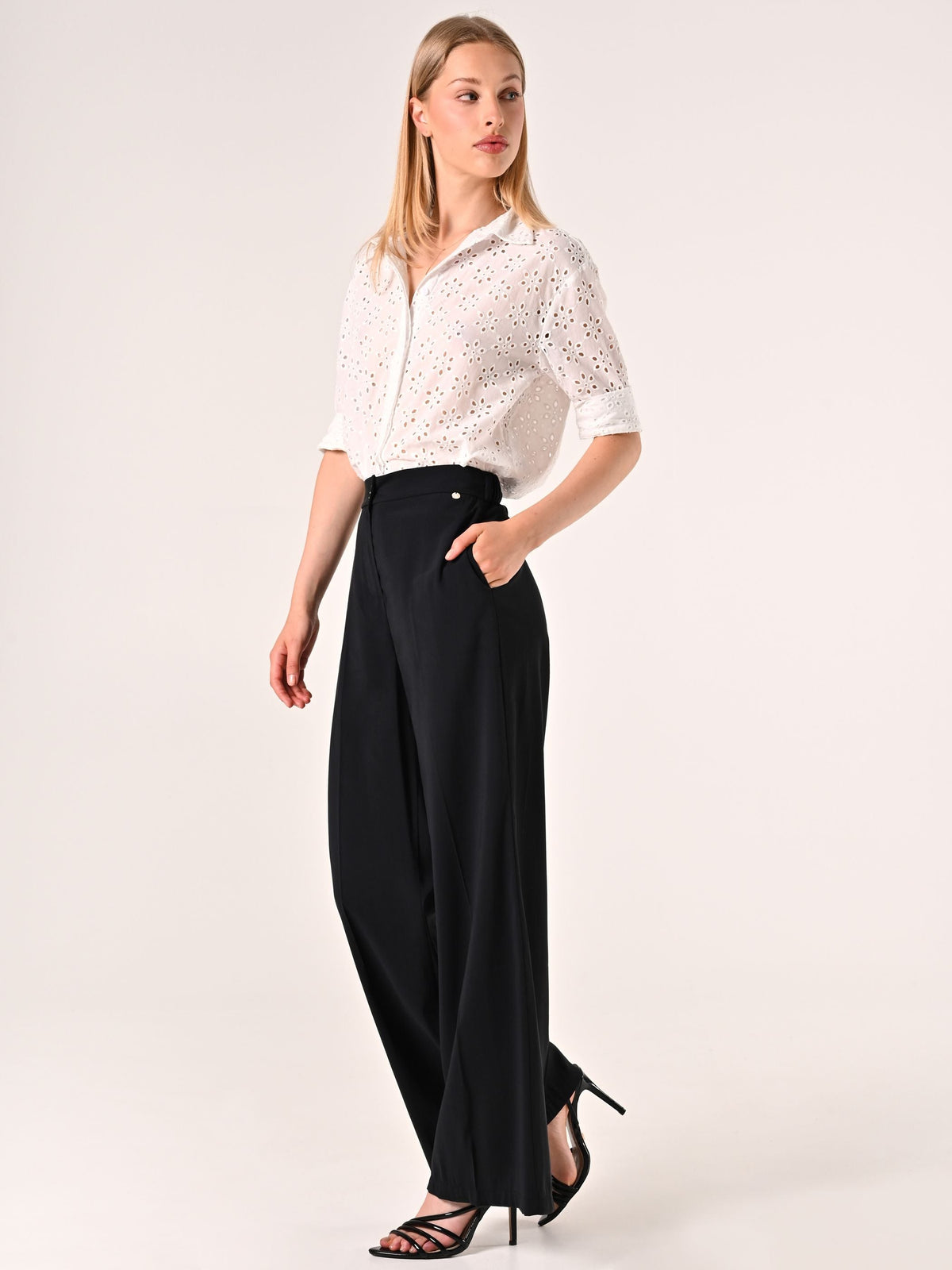 Pantaloni Neri Morbidi