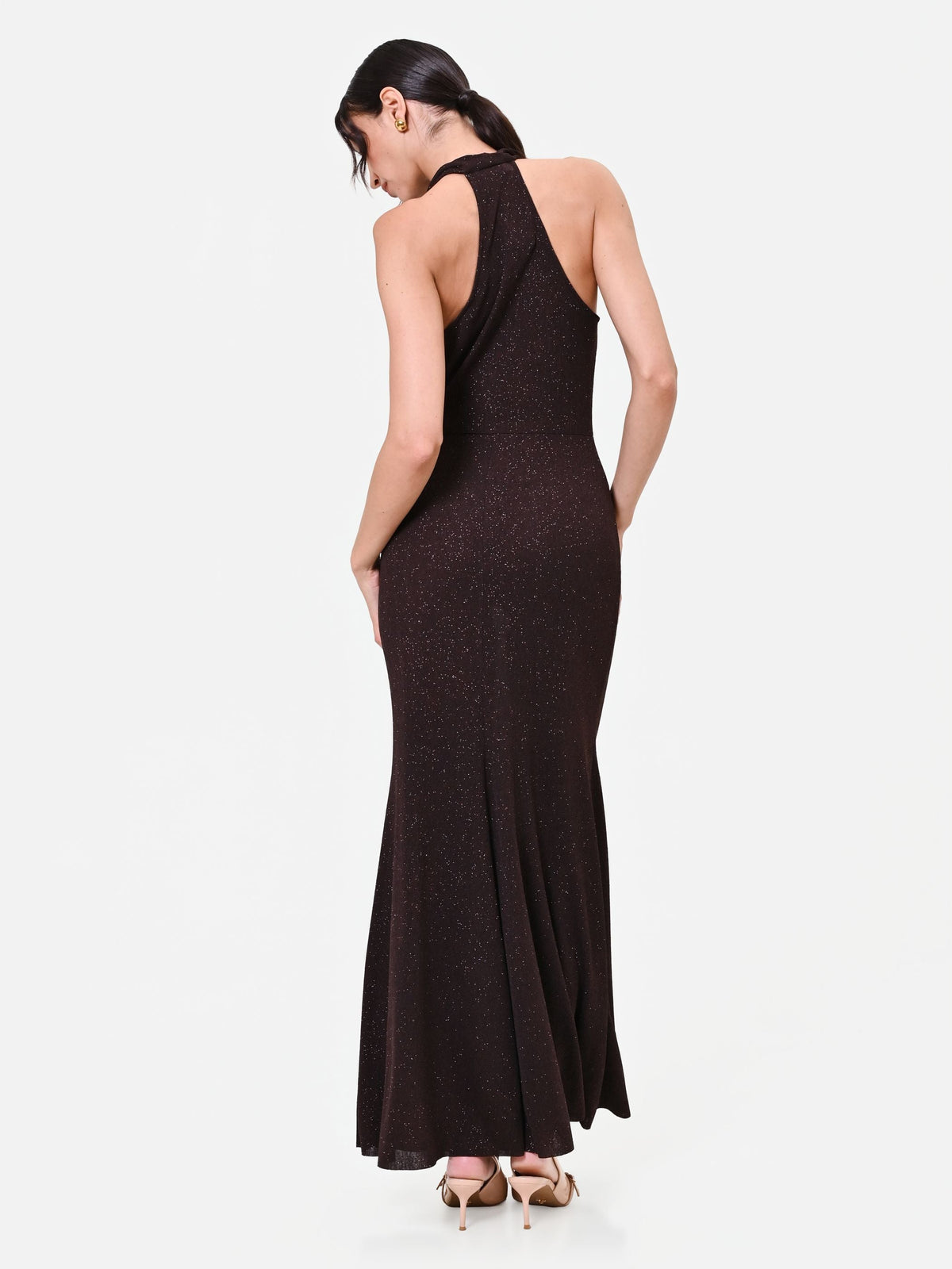 Abito lungo moro marrone con scollo drappeggiato