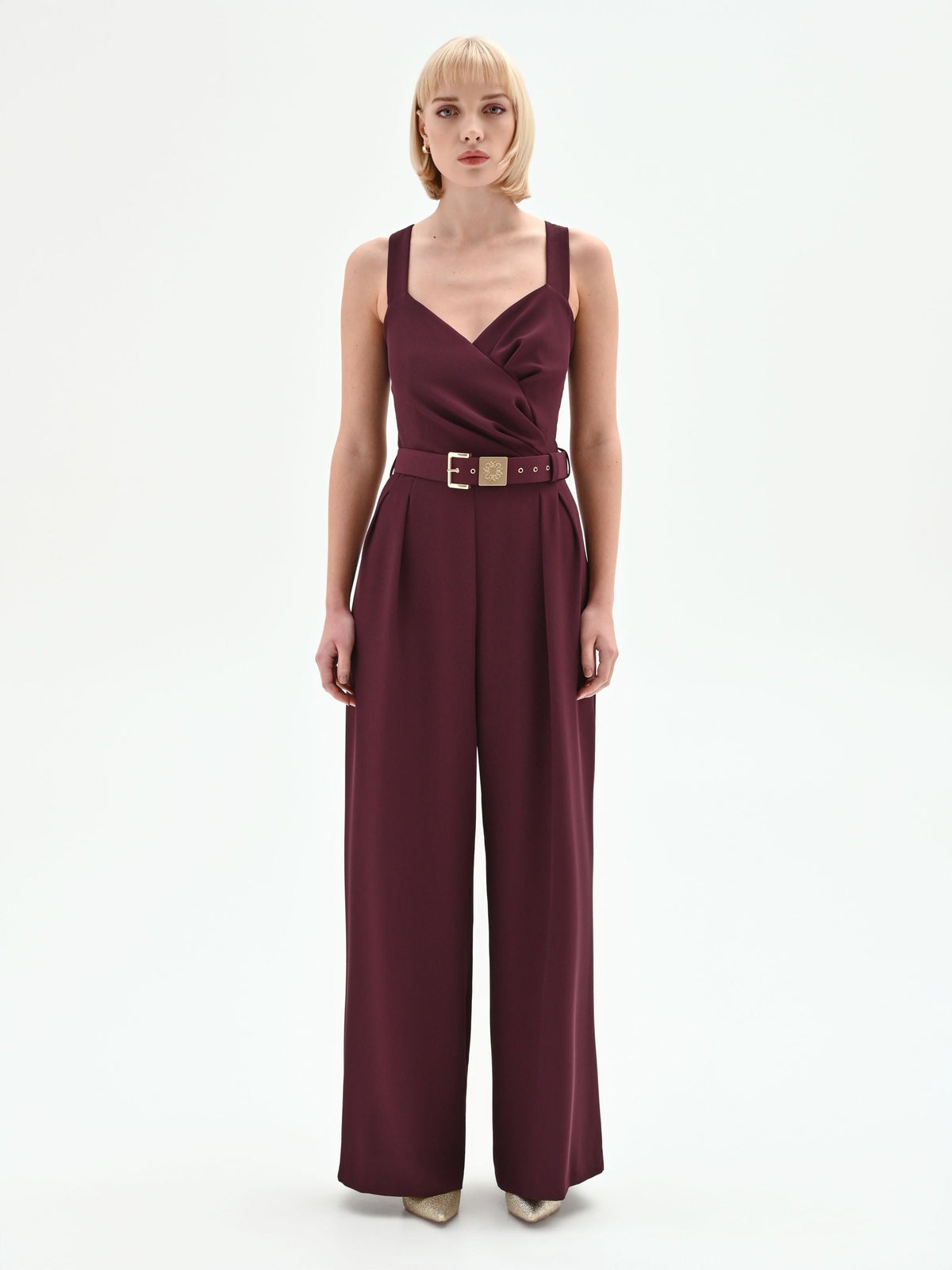 Tuta palazzo in cadi bordeaux con cintura