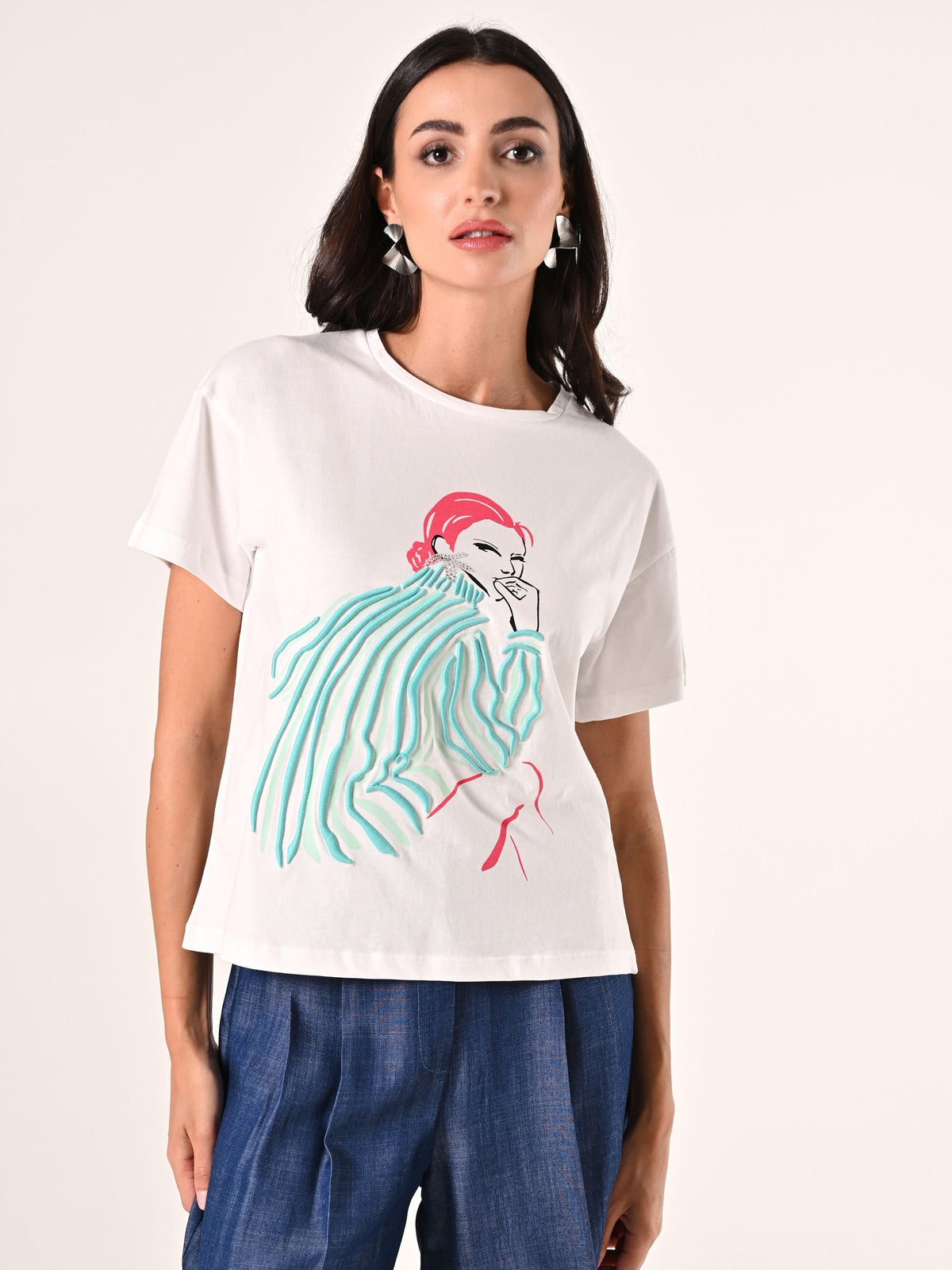 T-Shirt Ricamo in Rilievo