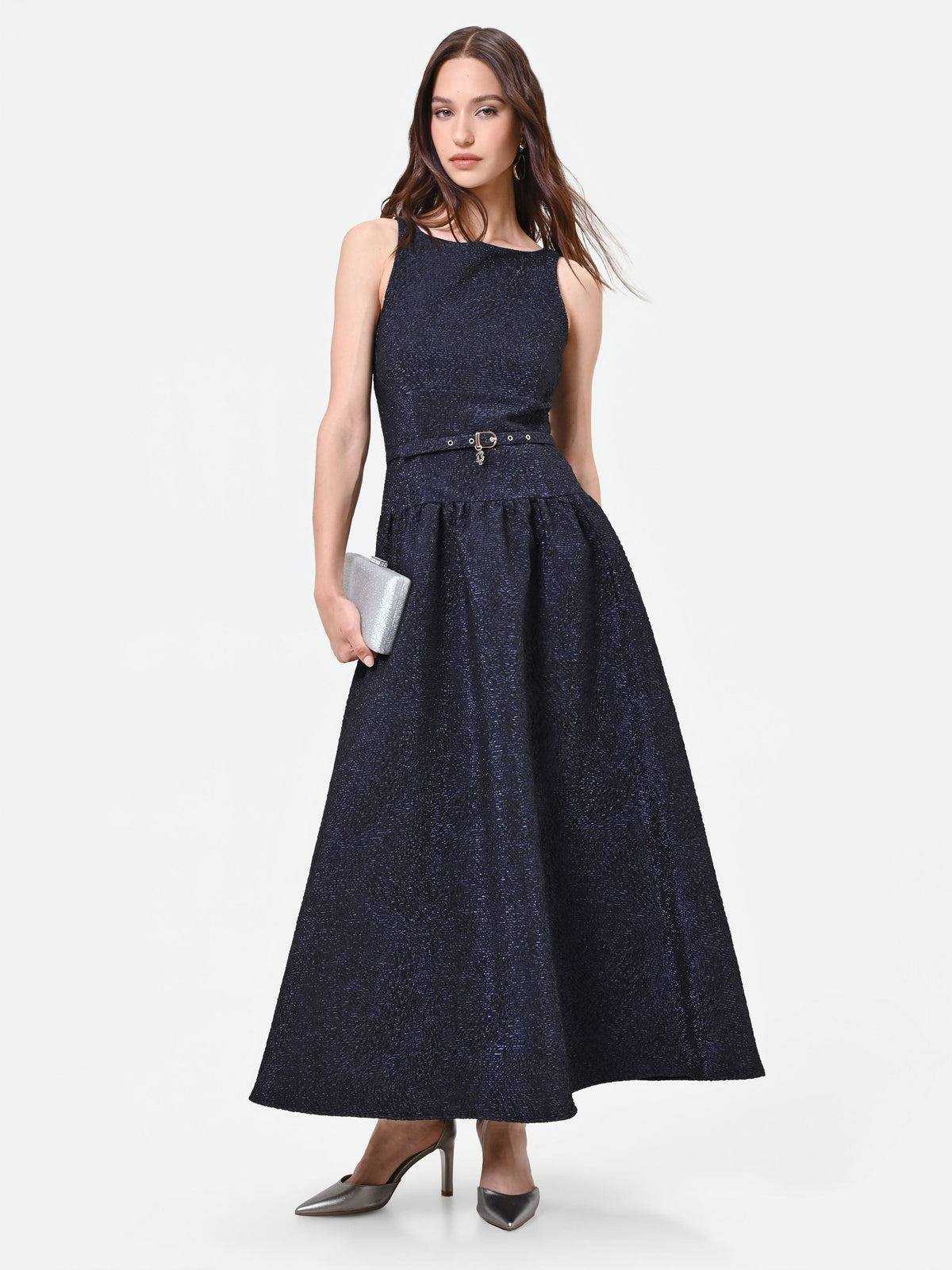 Abito blu navy jacquard con gonna ampia