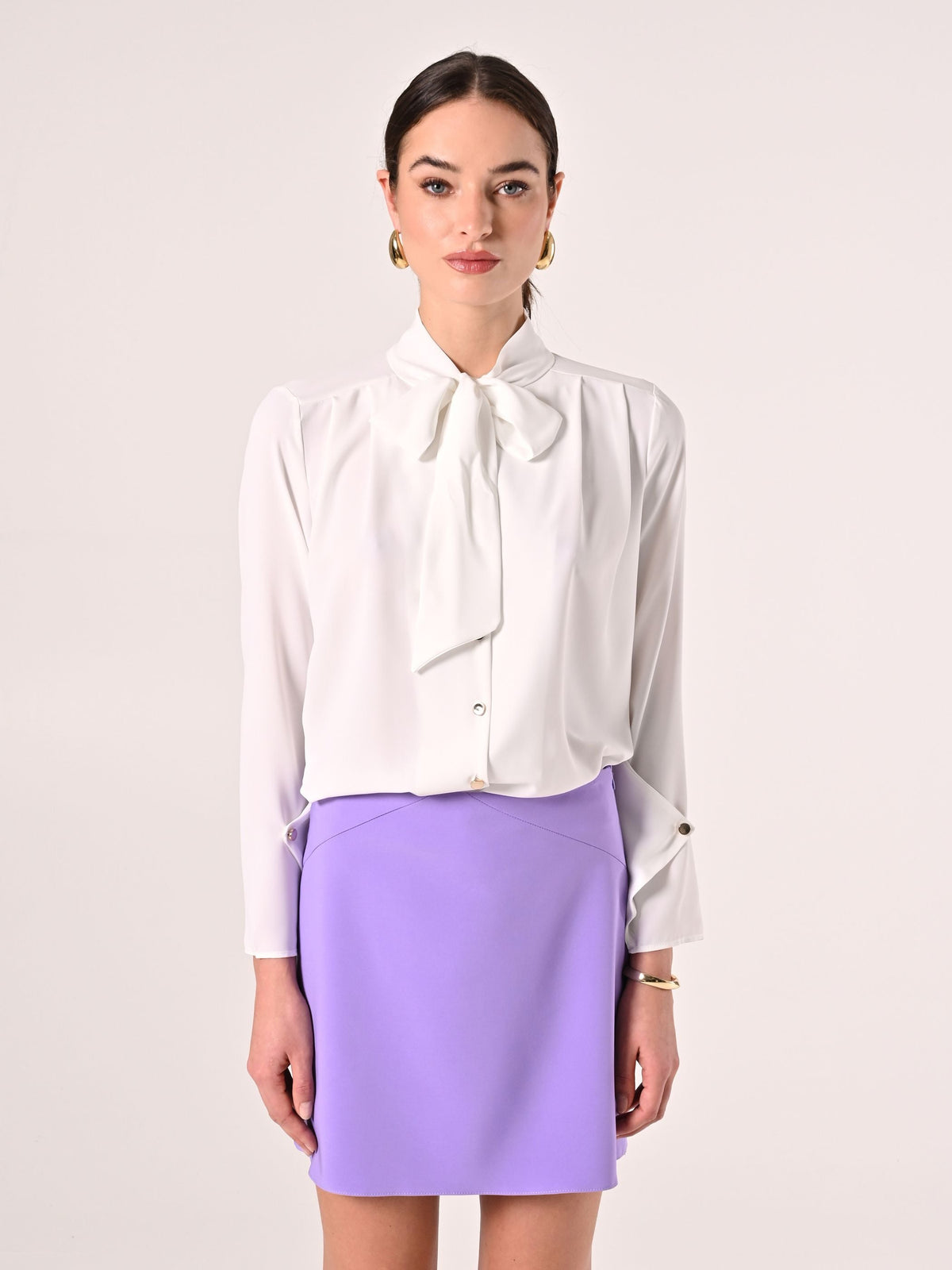 Blusa con Fiocco e Pinces Bianca