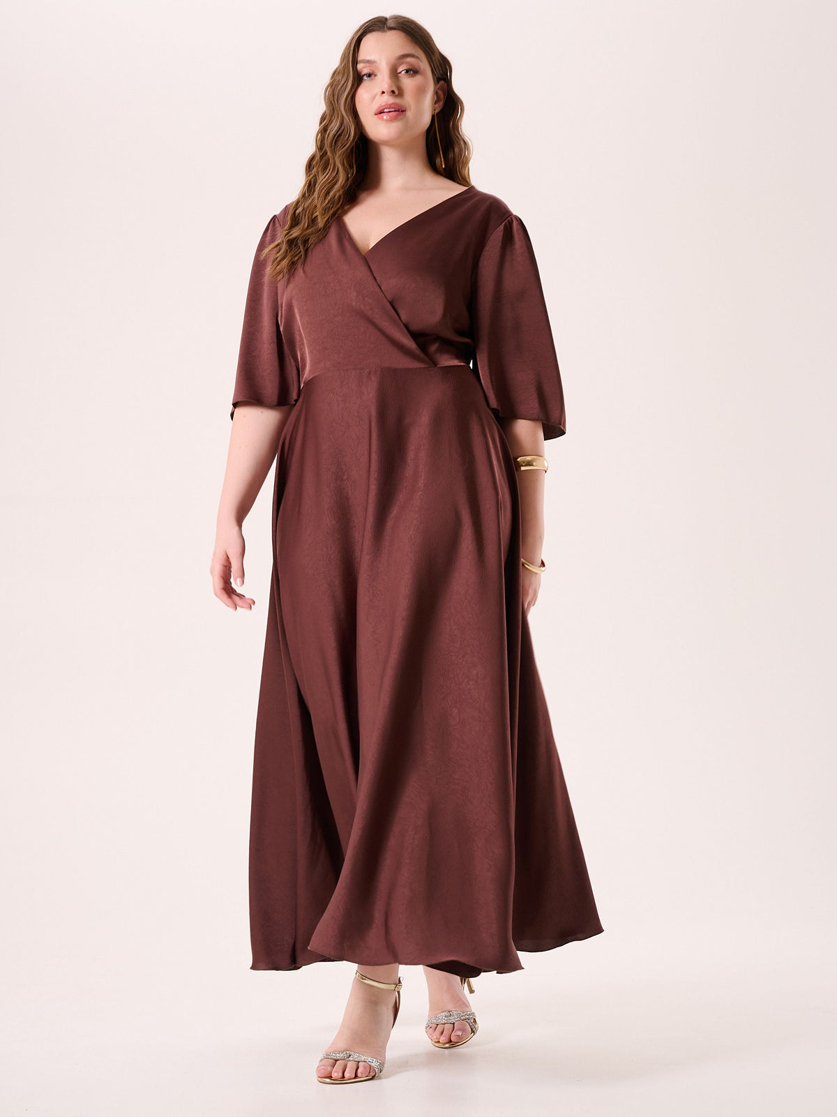 Abito Curvy Lungo Marrone Cioccolato