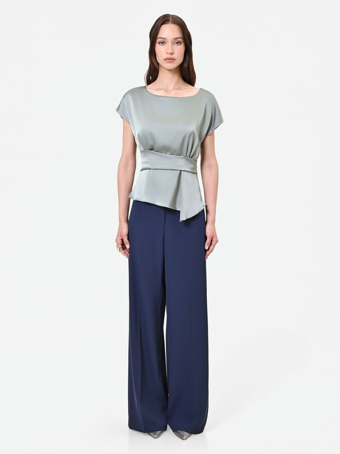 Blusa verde salvia effetto baschina