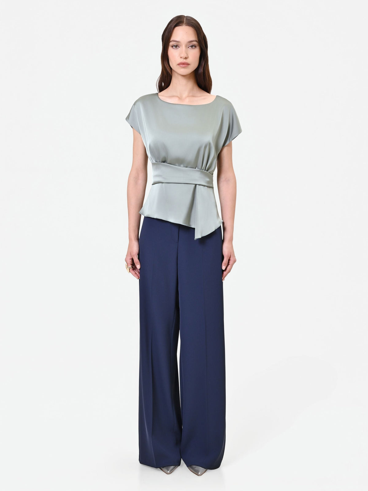 Blusa verde salvia effetto baschina
