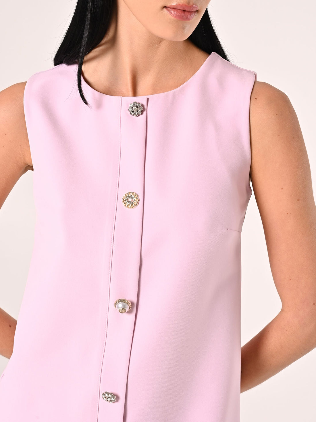 Tubino Rosa con Bottoni Gioiello