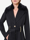 Cappotto nero in velaur con collo effetto pelliccia