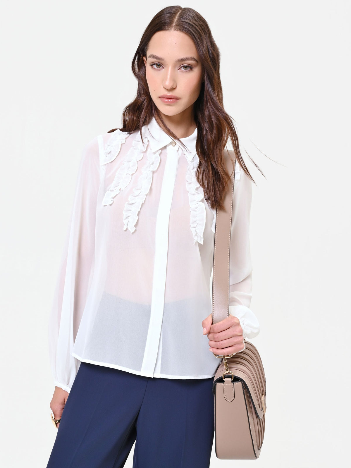 Camicia panna con ruches verticali