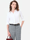 Camicia panna in raso con abbottonatura nascosta