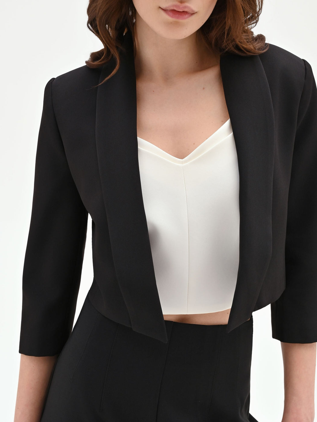 Giacca corta nera stile bolero