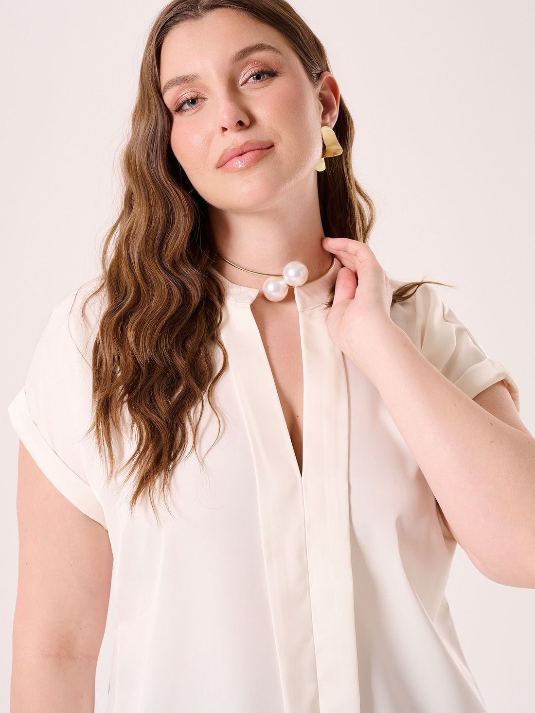 Blusa Curvy con Collo alla Coreana Bianca