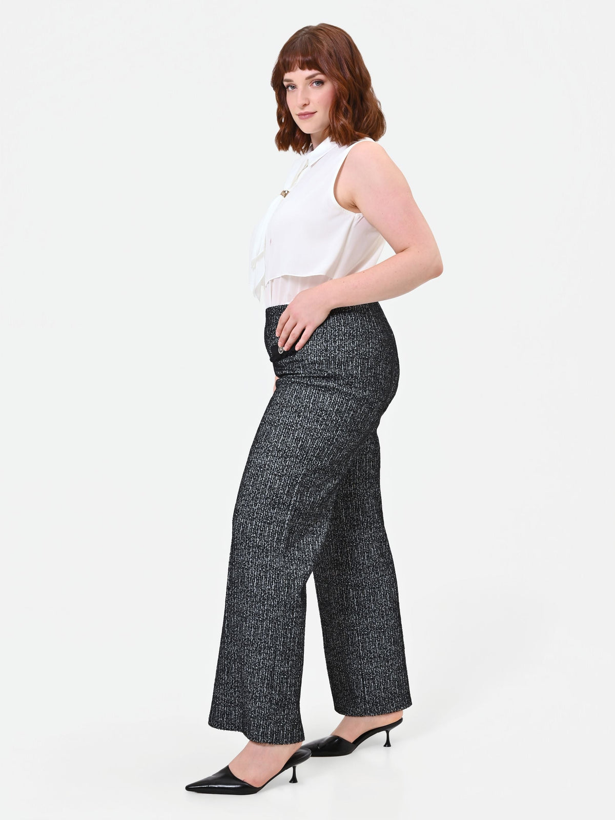 Pantalone Curvy nero a gamba dritta in tessuto boucle