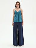 Top rosa in raso con scollo a v
