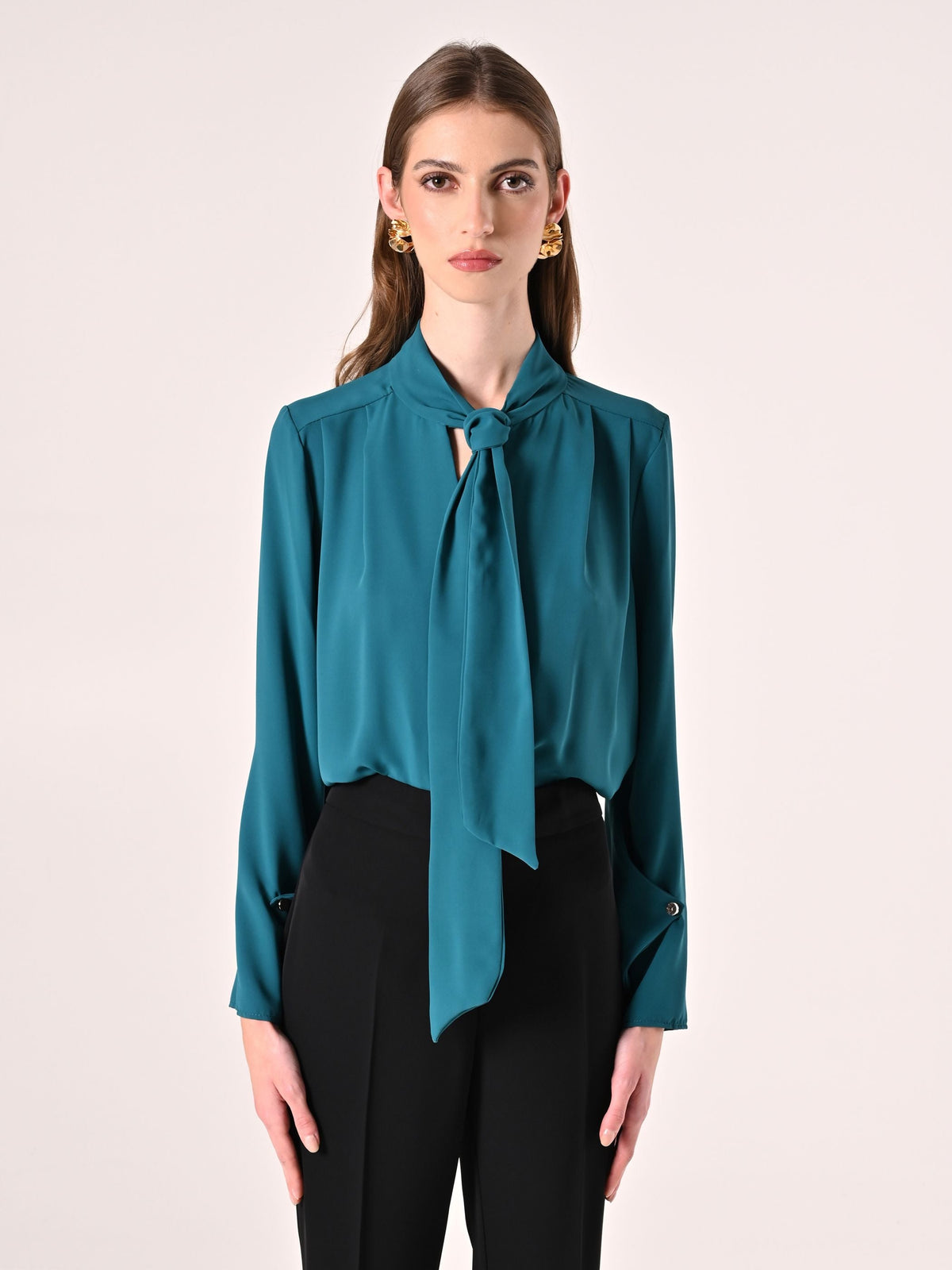 Blusa con Fiocco e Pinces Verde Reale