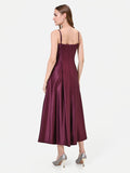 Abito midi bordeaux in raso con gonna ampia